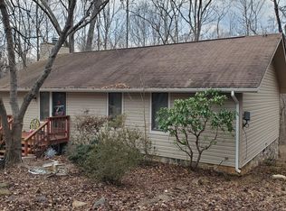 20 Walnut Run Ct, Hardy, VA 24101