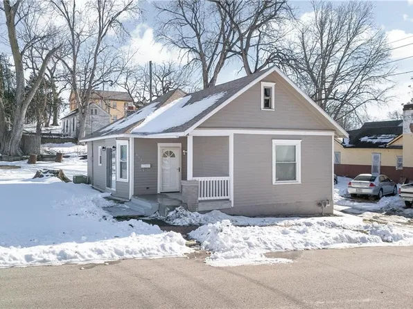 613 S 19th St, Saint Joseph, MO 64507