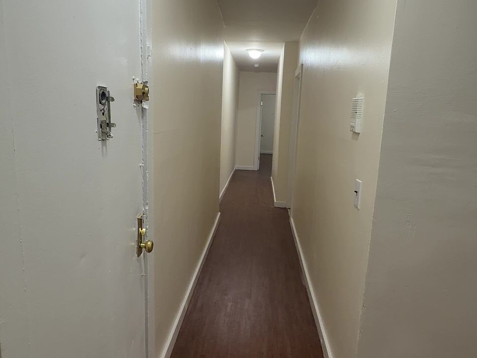 1st image of 2 Van Cortlandt Park Ave APT 3S