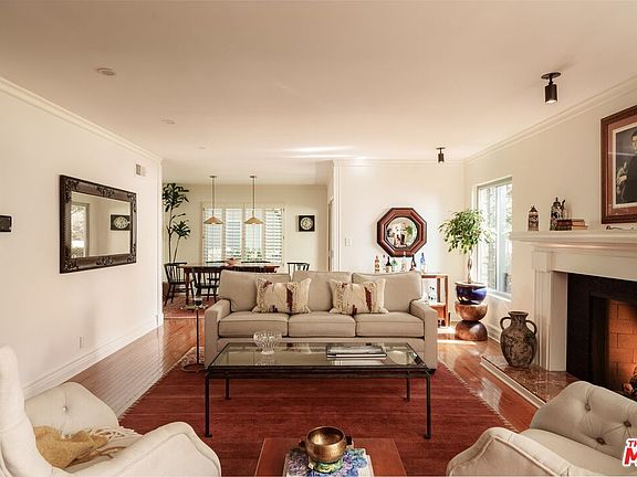 4th image of 1201 S Orange Grove Blvd