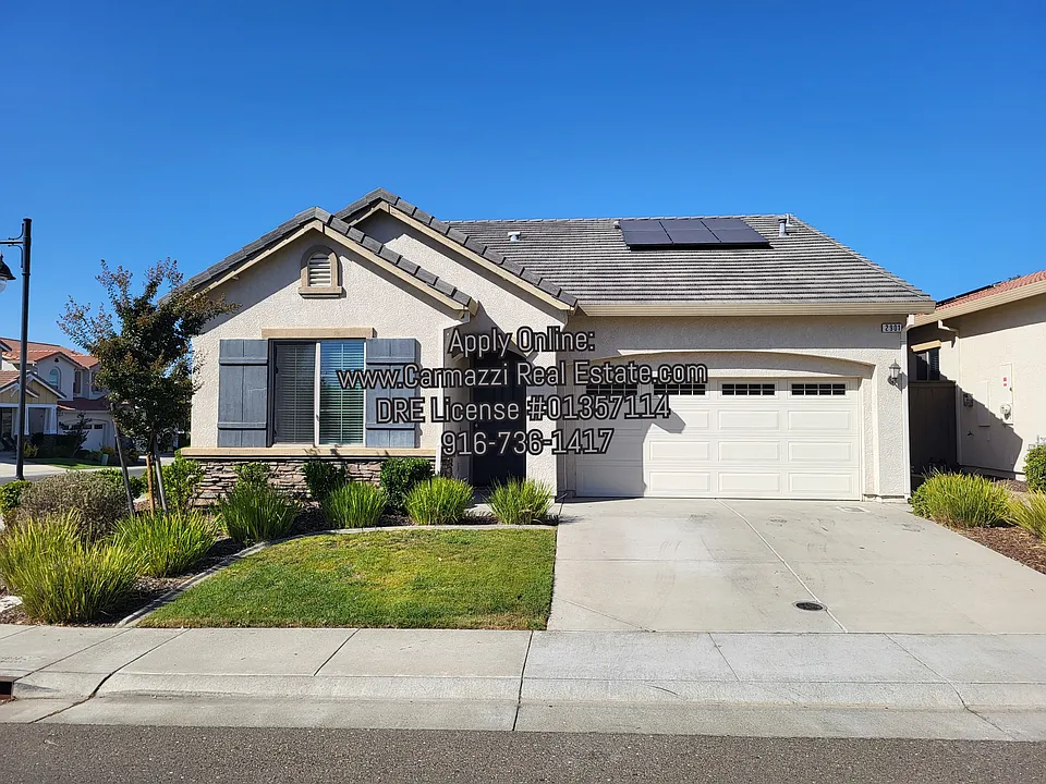 2901 Laredo Dr
