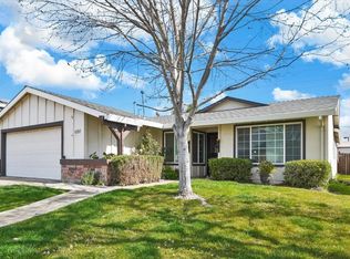 4237 Rosecrest Way, Sacramento, CA 95826