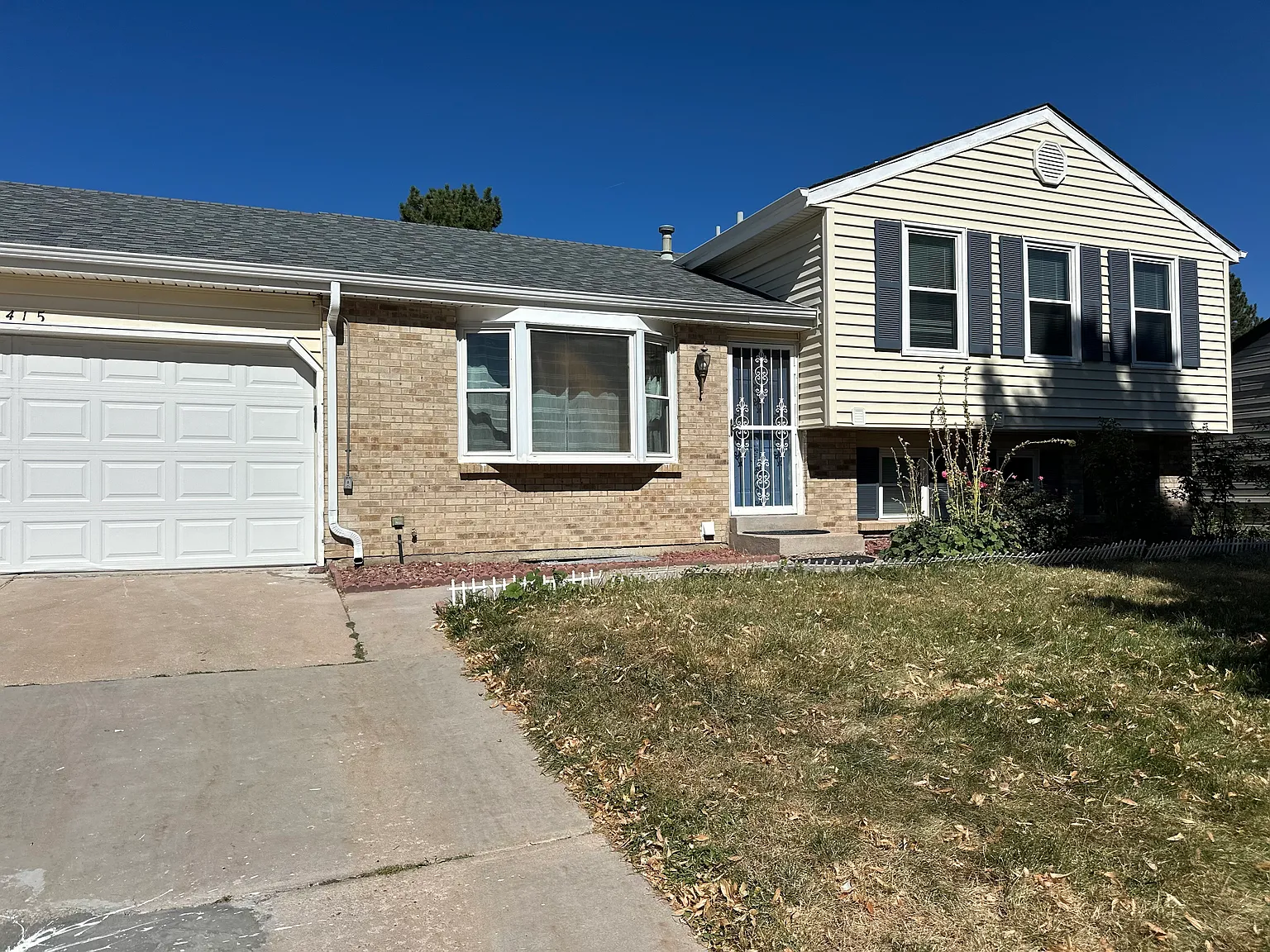 4 bed, 2280 sqft, $3,100 — Photo 1