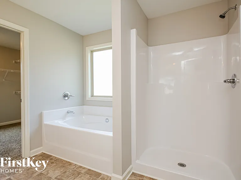611 Peachtree Rd — Photo 9