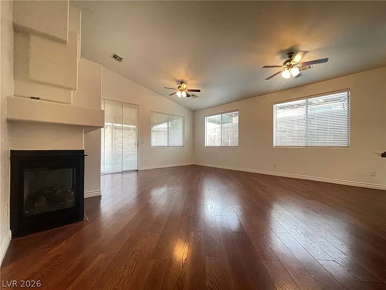 1066 Via Nandina Pl — Photo 12