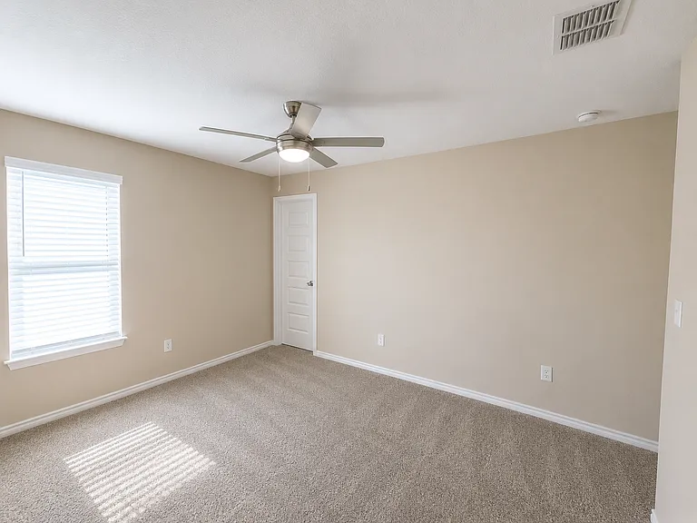 13413 Carter Cv — Photo 24