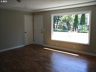 2nd image of 7912 NE 32nd St