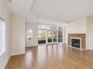 301 7th St W Unit 2104, Northfield, MN 55057