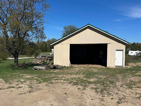 5th image of 28775 W Michigan Lake Rd #28