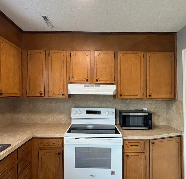 1110 Arbor Dr #2 — Photo 5