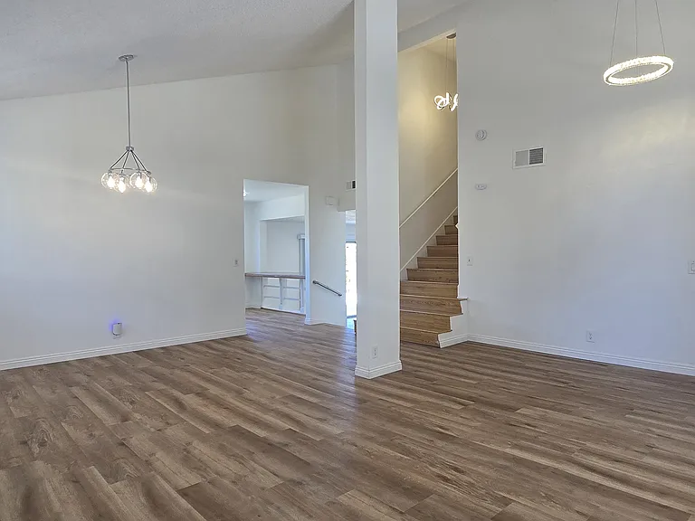 19705 Nicholas Ave — Photo 4