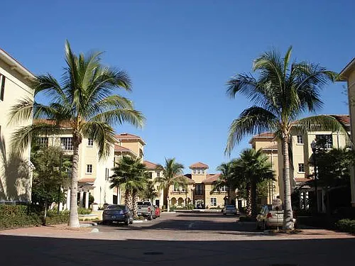 121 Grand Beach Pl Photo 1