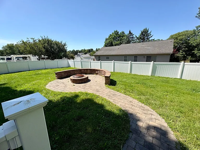 6550 Somerset St — Photo 41