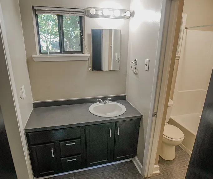 755 Saint Charles Ave NE #10 — Photo 7