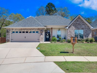 54 Crowder Dr, Benton, LA, 71006