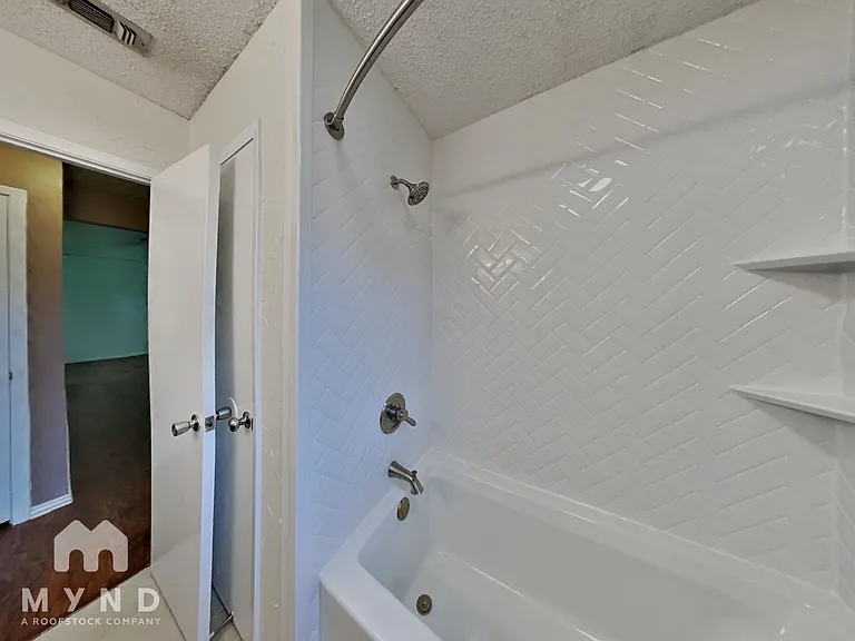 2015 Arborcrest Dr — Photo 18