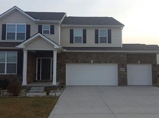 23284 Astoria Dr, Macomb, MI 48042