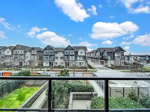 1 bed, 1.0 bath, $2,325 — Photo 3