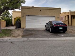 1605 Evelyn Dr NE, Rio Rancho, NM 87144