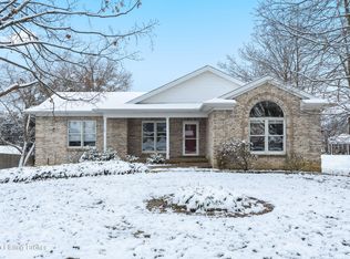 529 Honeysuckle Rd, Shelbyville, KY 40065
