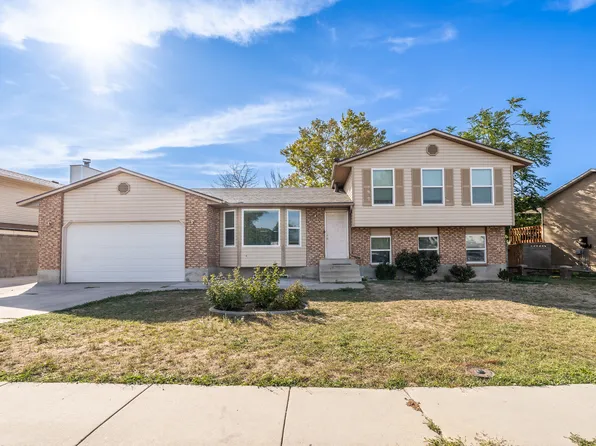 3816 S Pheasant Glen Dr, West Valley City, UT 84120