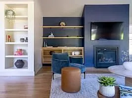 557 Bristol Ferry Rd #B — Photo 3