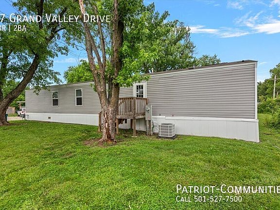 5th image of 17 Grand Valley Dr