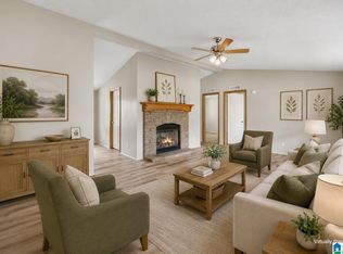 351 McGinnis St, Springville, AL 35146
