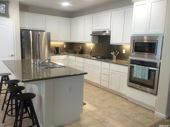 3rd image of 7529 Nuncia Ct