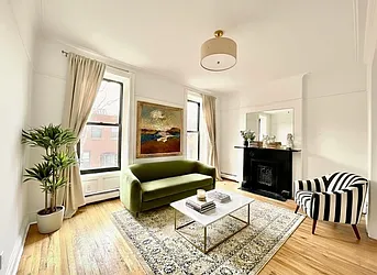 285 Hicks Street #2R image 1 of 19