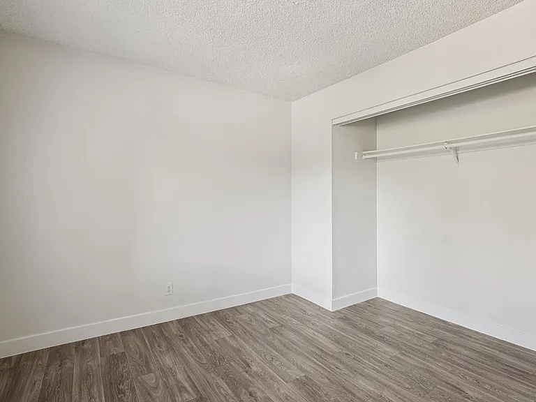 Pacific Palms Apartment Homes — Photo 22