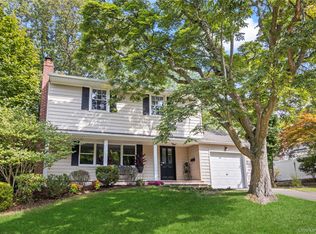 2 Puritan Path, Port Jefferson, NY 11777