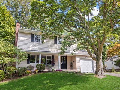 2 Puritan Path, Port Jefferson, NY, 11777
