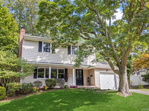 2 Puritan Path, Port Jefferson, NY 11777
