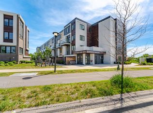 155 Downsview Park Blvd #204, Toronto, ON M3K 0A5