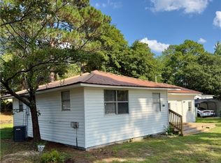 2357A Watson Lake Rd, Fayetteville, NC 28306