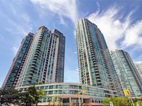 16 Yonge St #2802, Toronto, ON M5E 2A3