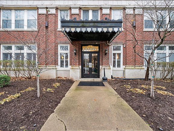 2nd image of 5330 Pershing Ave APT 202