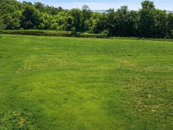 155 Pine St, Des Allemands, LA 70030