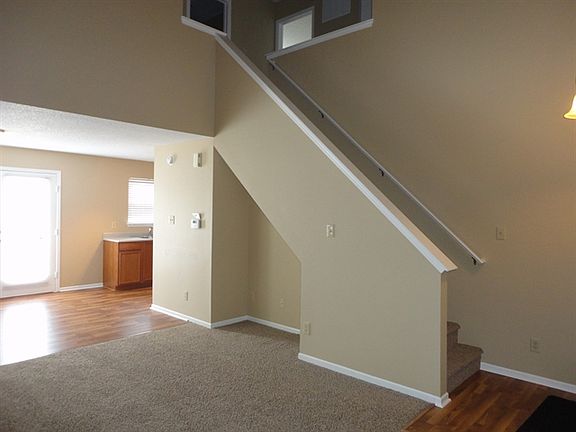 3rd image of 15045 Fawn Hollow Ln