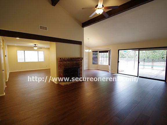 3rd image of 5402 Fairgrange Dr