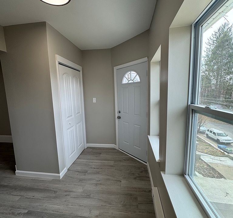 1st image of 108 Buchanan Ave #1