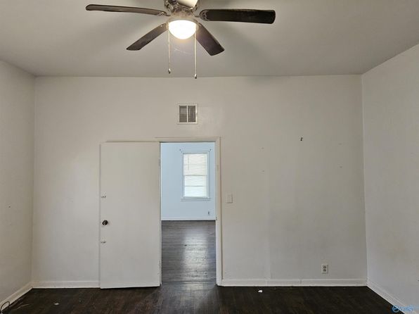 huntsville-alabama-92095811 picture