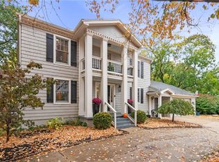 5100 Reeds Rd, Mission, KS 66202