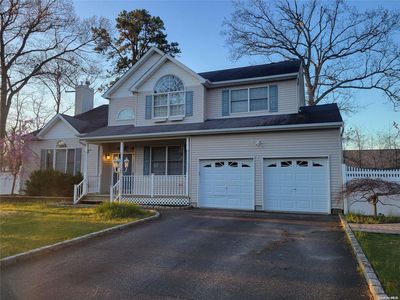 24 Hammond Road, Centereach, NY, 11720