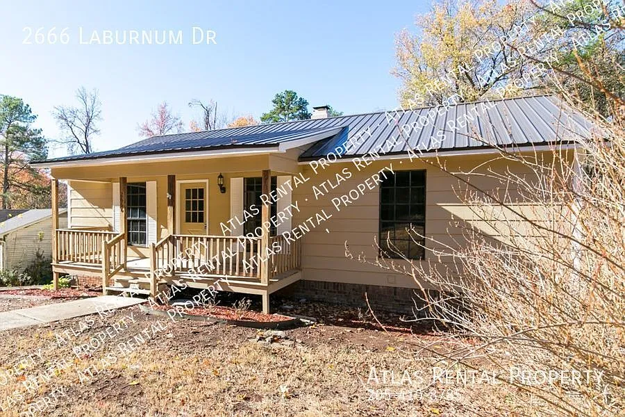 Fully Renovated 4 Bedroom Beauty A Must-See! — Photo 3