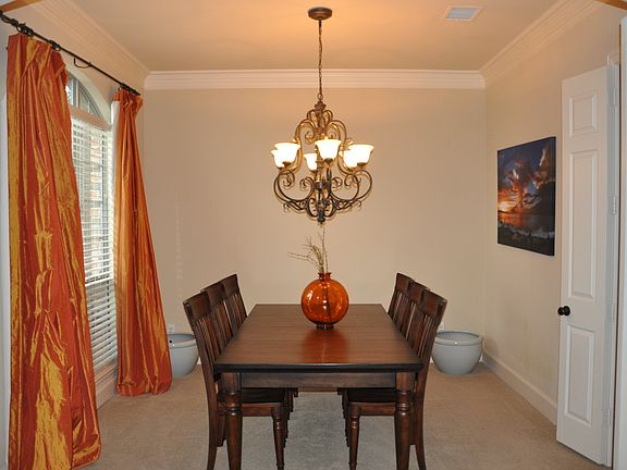 5th image of 12661 Prince Edward Ln