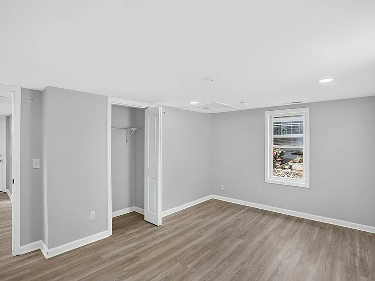 428 S Governors Ave #C — Photo 25