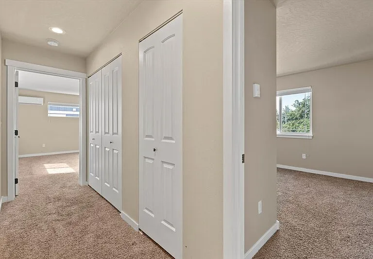 1671 E Horsehaven Ave #1 — Photo 6