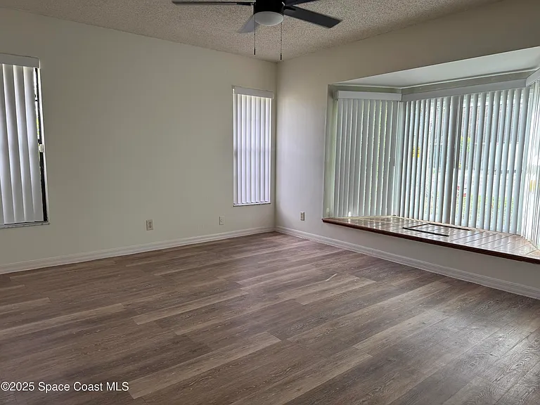 2180 Vista Ter — Photo 24